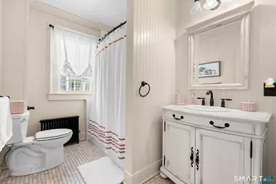 65 Brooklawn Place, Bridgeport, CT 06604 - Photo 25