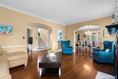 65 Brooklawn Place, Bridgeport, CT 06604 - Photo 9