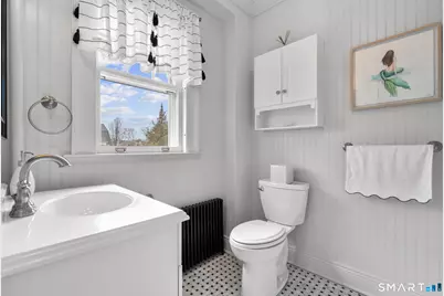 65 Brooklawn Place, Bridgeport, CT 06604 - Photo 21