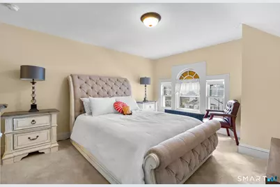 65 Brooklawn Place, Bridgeport, CT 06604 - Photo 31