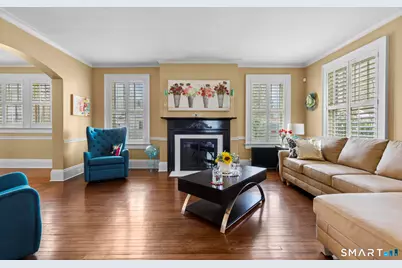 65 Brooklawn Place, Bridgeport, CT 06604 - Photo 7