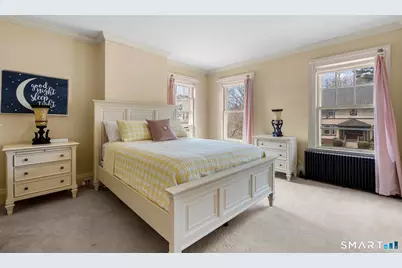 65 Brooklawn Place, Bridgeport, CT 06604 - Photo 27