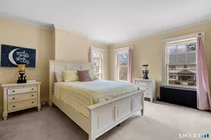 65 Brooklawn Pl, Bridgeport, CT 06604 - Photo 27