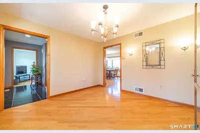67 Wildwood Lane, Middletown, CT 06457 - Photo 17