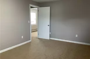 61 S Main St, Middletown, CT 06457 - Photo 15