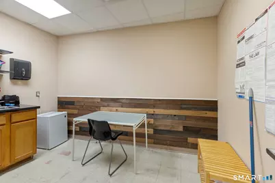 454 Park Street, Hartford, CT 06106 - Photo 11