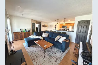 1 Forest Glen Circle #13, Middletown, CT 06457 - Photo 3