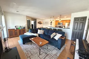 1 Forest Glen Cir, Middletown, CT 06457 - Photo 3