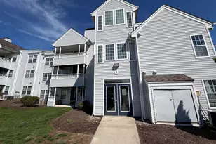 1 Forest Glen Cir, Middletown, CT 06457 - Photo 1