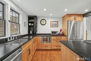 61 Bishop Ln, Madison, CT 06443 - Photo 11