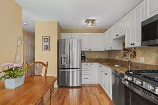 180 Turn of River Rd, Stamford, CT 06905 - Photo 13