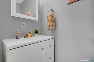 15 Meade Ln, Enfield, CT 06082 - Photo 17