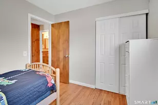 15 Meade Ln, Enfield, CT 06082 - Photo 21