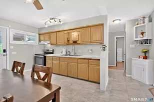 15 Meade Ln, Enfield, CT 06082 - Photo 7