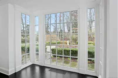 75 Hanson Road, Darien, CT 06820 - Photo 9