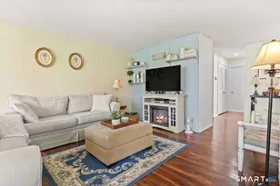 29 Heritage Vlg, Southbury, CT 06488 - Photo 11