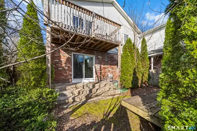 20 Bradley Circle #G, Enfield, CT 06082 - Photo 3