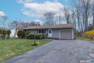 14 Ridgefield Rd, Wallingford, CT 06492 - Photo 3