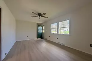 14 Ridgefield Rd, Wallingford, CT 06492 - Photo 9