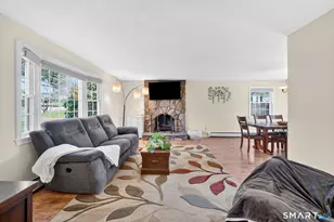 93 Crestridge Dr, Vernon, CT 06066 - Photo 7