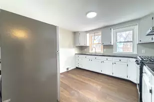 167 N Hoadley St, Naugatuck, CT 06770 - Photo 5