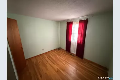 321 Knob Hill Road, Meriden, CT 06451 - Photo 7