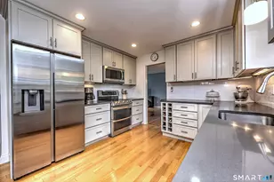 76 Barbara Dr, Milford, CT 06460 - Photo 15