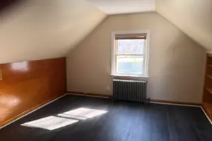 29 Bouley Ave, Waterbury, CT 06705 - Photo 5