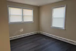 29 Bouley Ave, Waterbury, CT 06705 - Photo 19