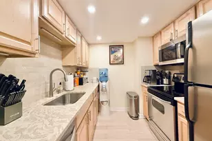 127 Greyrock Pl, Stamford, CT 06901 - Photo 9