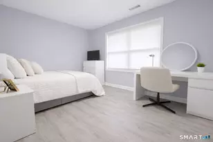 240 Tom Swamp Rd, Hamden, CT 06518 - Photo 13