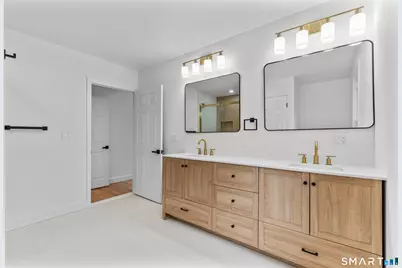 35 Elberta Avenue, Trumbull, CT 06611 - Photo 31