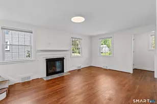 135 Edgemont Ave, West Hartford, CT 06110 - Photo 7