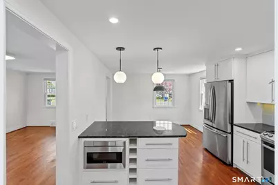 135 Edgemont Avenue, West Hartford, CT 06110 - Photo 9