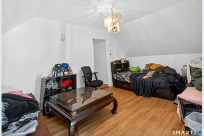 727 Iranistan Avenue, Bridgeport, CT 06605 - Photo 15