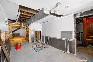 727 Iranistan Ave, Bridgeport, CT 06605 - Photo 7