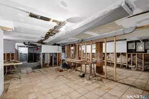 727 Iranistan Ave, Bridgeport, CT 06605 - Photo 9