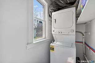 727 Iranistan Ave, Bridgeport, CT 06605 - Photo 37