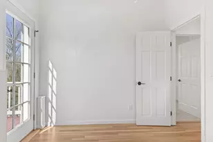 709 Tunxis Hill Rd, Fairfield, CT 06824 - Photo 13