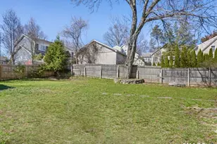 709 Tunxis Hill Rd, Fairfield, CT 06824 - Photo 33