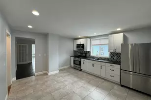 557 Colorado Ave, Bridgeport, CT 06605 - Photo 13