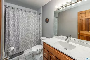 125 Colonial Hill Dr, Wallingford, CT 06492 - Photo 31