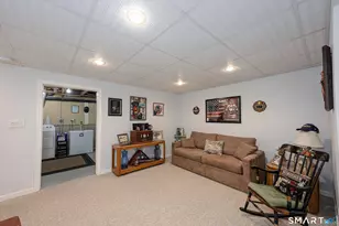 125 Colonial Hill Dr, Wallingford, CT 06492 - Photo 33