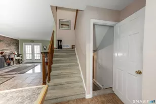 125 Colonial Hill Dr, Wallingford, CT 06492 - Photo 19