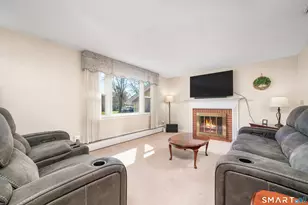 43 Edward St, Wethersfield, CT 06109 - Photo 3