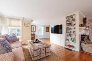 95 Peaceable St, Redding, CT 06896 - Photo 9