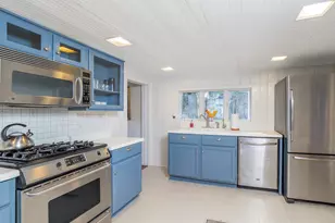 95 Peaceable St, Redding, CT 06896 - Photo 13