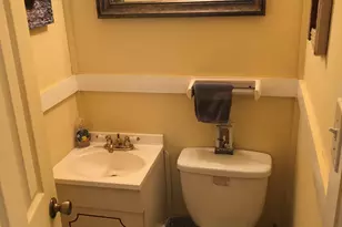 15 Oregon Ave, Hamden, CT 06514 - Photo 9