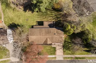 42 Divot Dr, Meriden, CT 06450 - Photo 39