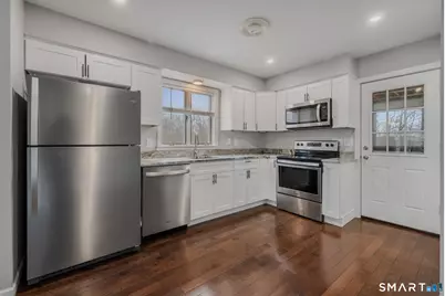 72 Ponderosa Lane, Newington, CT 06111 - Photo 7